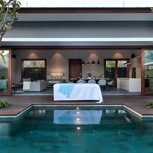 Amarin Seminyak (Bali)